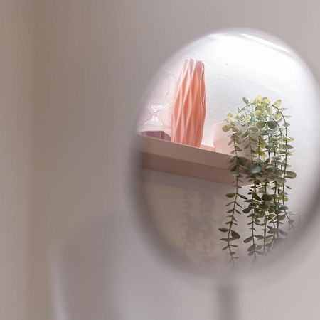 Le Fantasie Di Tizi Alpignano Bagian luar foto